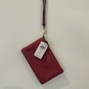NWT Coach Wrist Clutch in Rose
